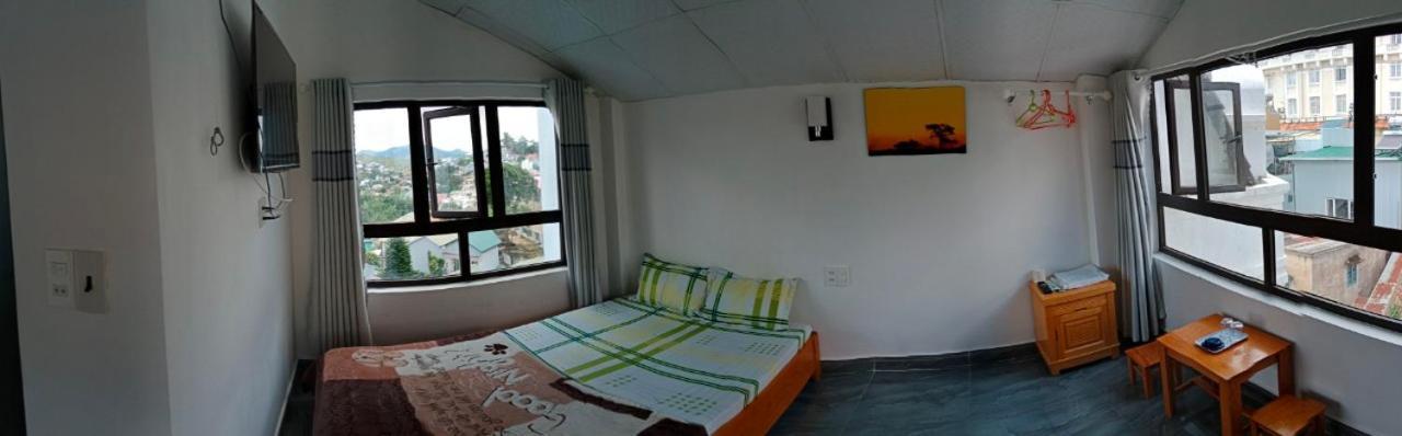 Apartamento Nha Nghi Gia Tien Dalat Exterior foto